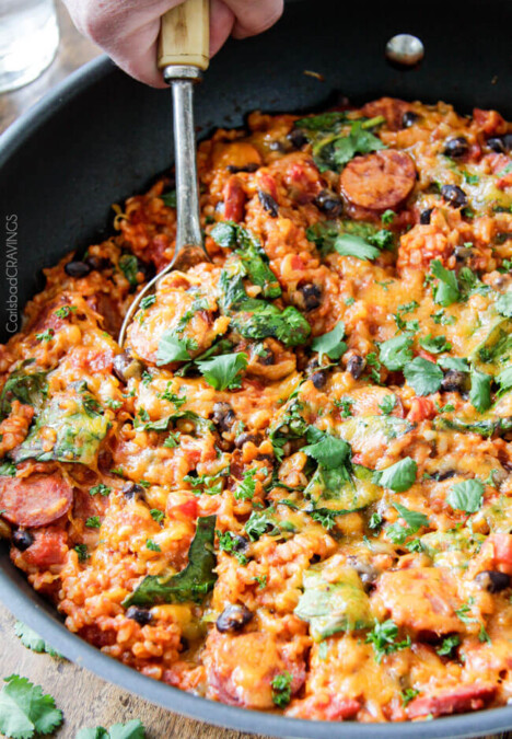 20 MINUTE Tex-Mex Sausage and Rice Skillet is quick, delicious and bursting with flavor from the most amazing Creamy Roasted Red Pepper Jalapeno Sauce for a hearty, comforting one pot meal the whole family will love!