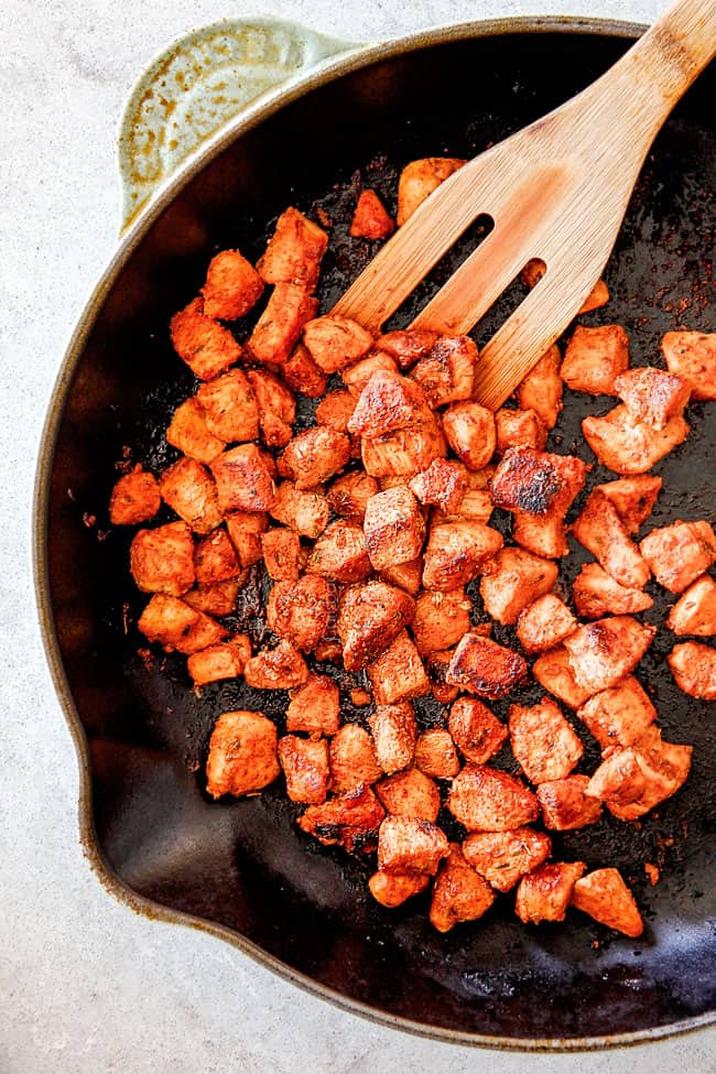 30 Minute Cajun Chicken Bowls bursting with avocados, black beans, sweet potatoes and pineapple!ย These are spicy, fresh, healthy and ADDICTING!ย ย