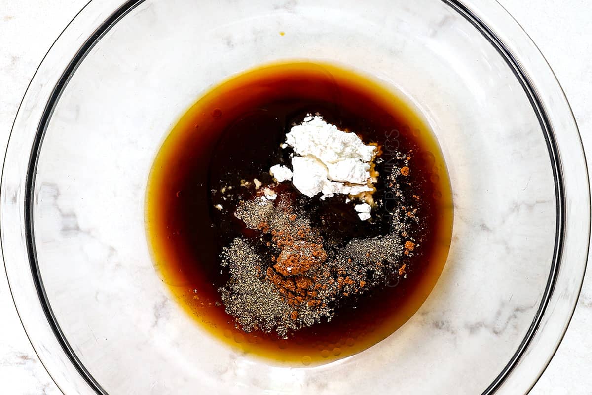 how to make lo mein noodles by whisking the lo mein sauce together in a bowl